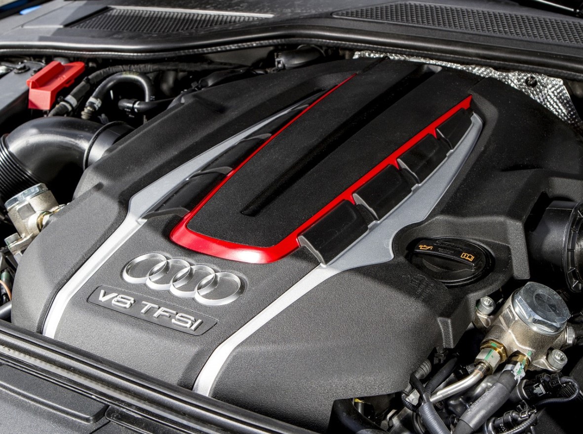 New 2024 Audi S8