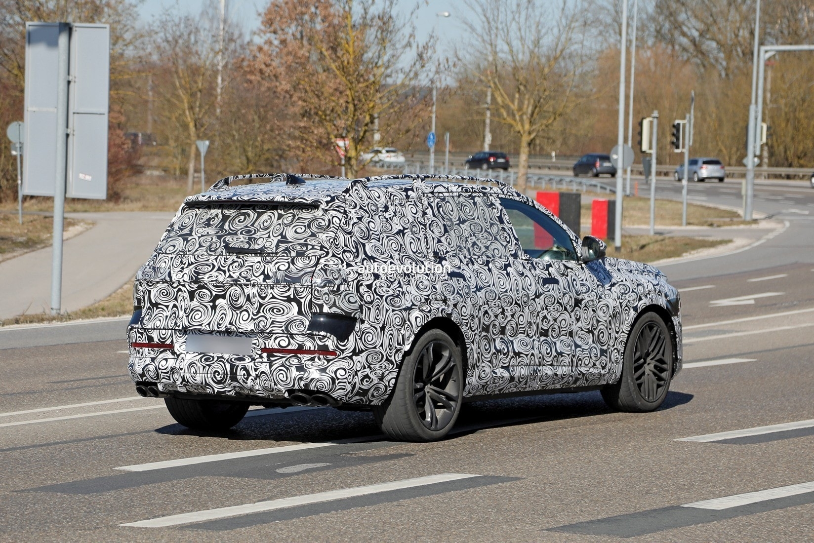 2027 Audi Q9 Spied In SQ9 Flavor New Flagship SUV Challenges The X7 